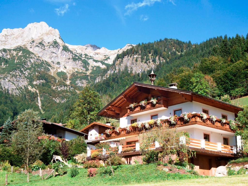 Ferienhaus Rosi Sankt Martin am Tennengebirge Bagian luar foto