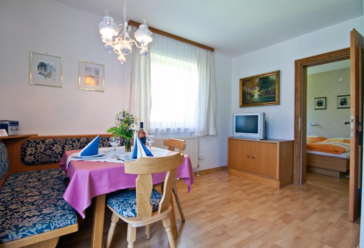Ferienhaus Rosi Sankt Martin am Tennengebirge Ruang foto